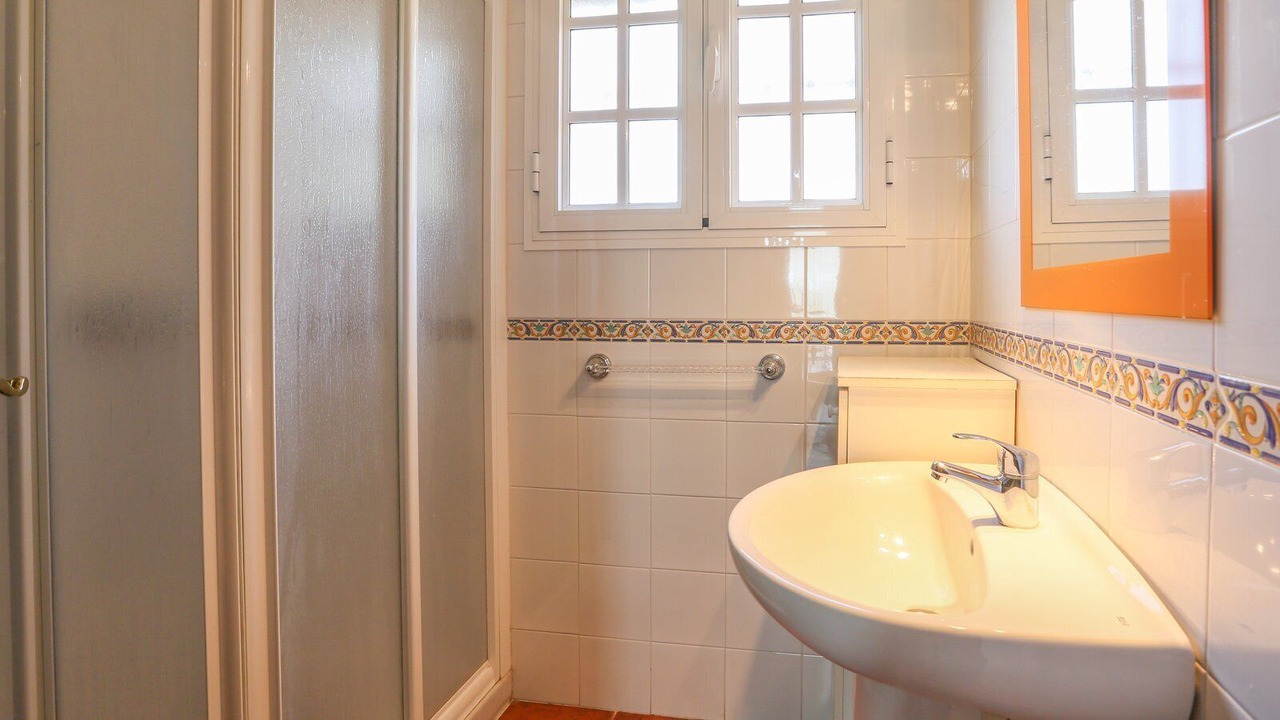 Photo of Bathroom in La Puebla de los Infantes