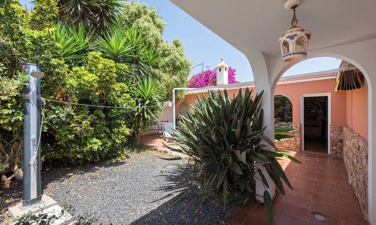 Photo of Outdoor in Triquivijate