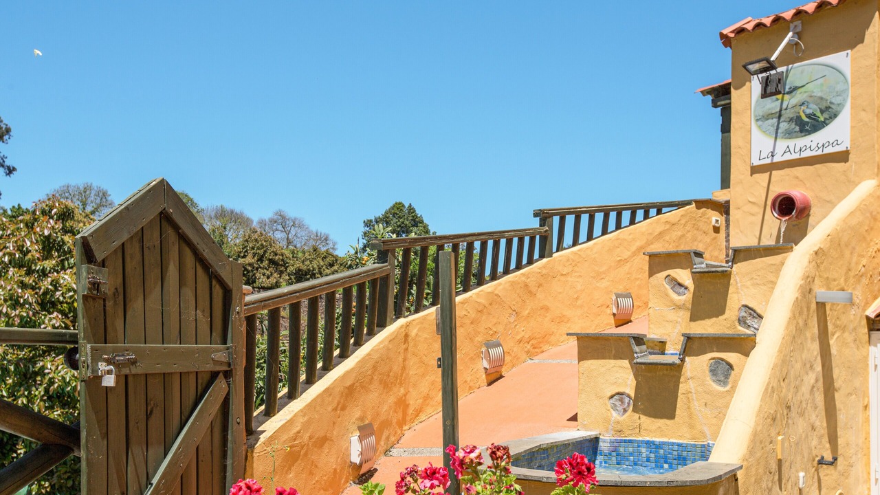 Photo of Outdoor in Valleseco