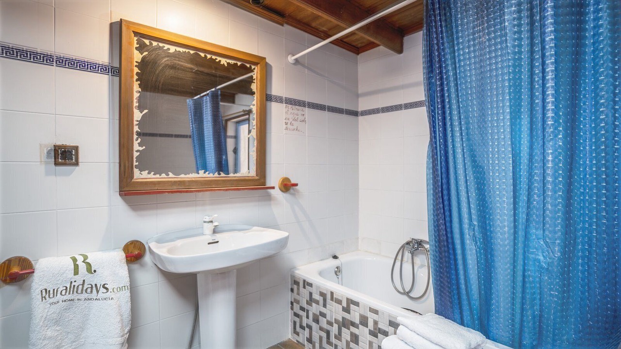 Photo of Bathroom in Huercal-Overa