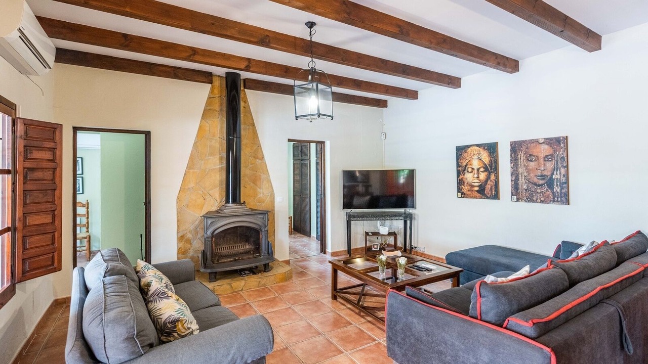 Photo of Livingroom in Casares
