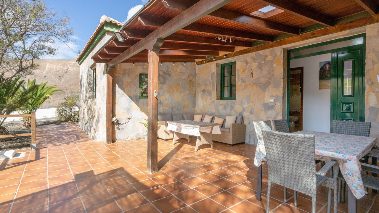 Photo of Outdoor in Tetir