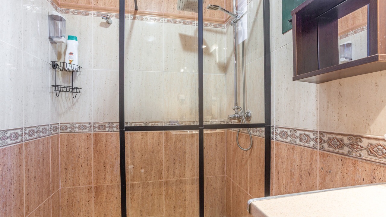 Photo of Bathroom in Tetir
