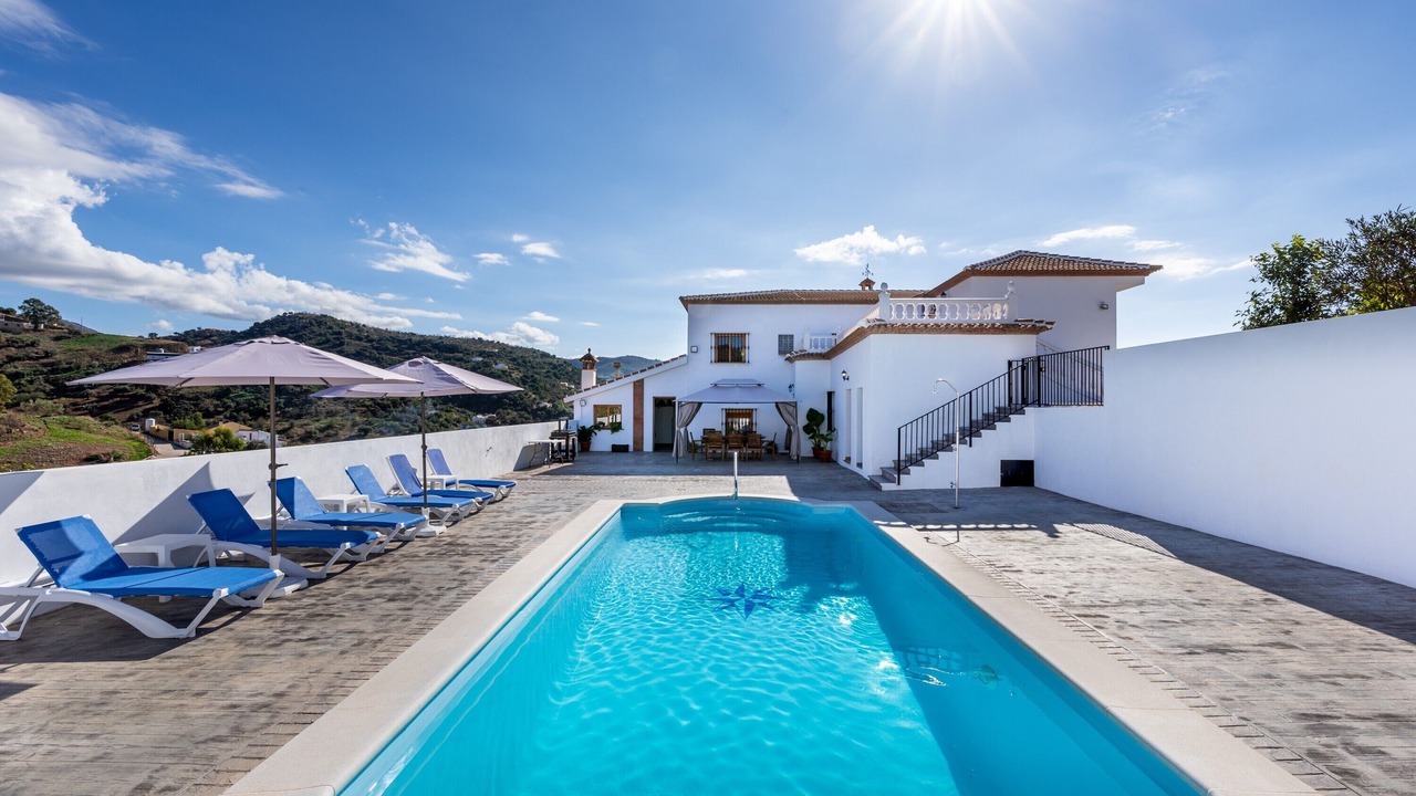 Photo of Outdoor in Almogia