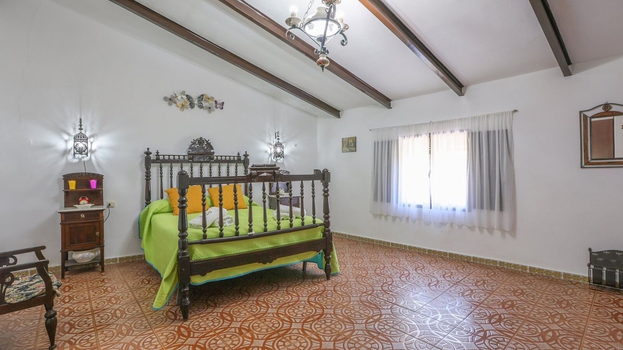 Photo of Bedroom in Canaleja
