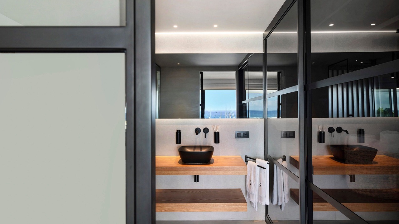 Photo of Bathroom in Puerto del Carmen
