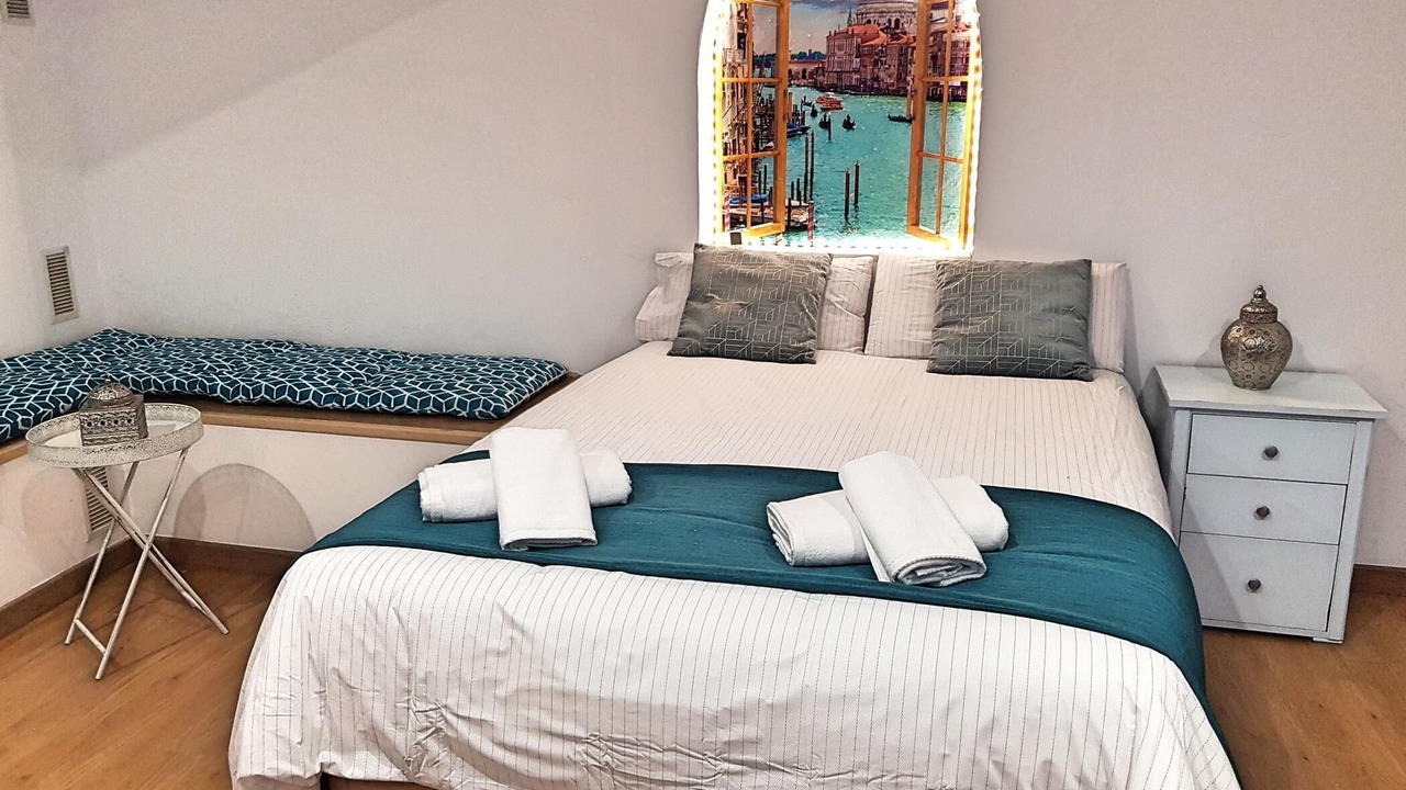Photo of Bedroom in Jewish Quarter