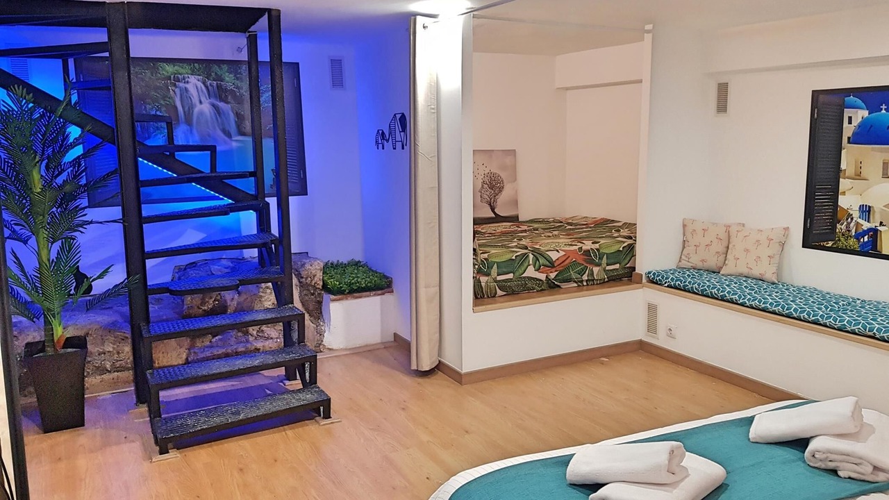 Photo of Bedroom in Jewish Quarter