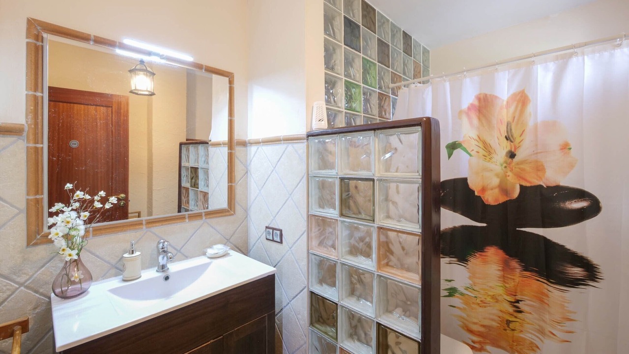 Photo of Bathroom in Inca