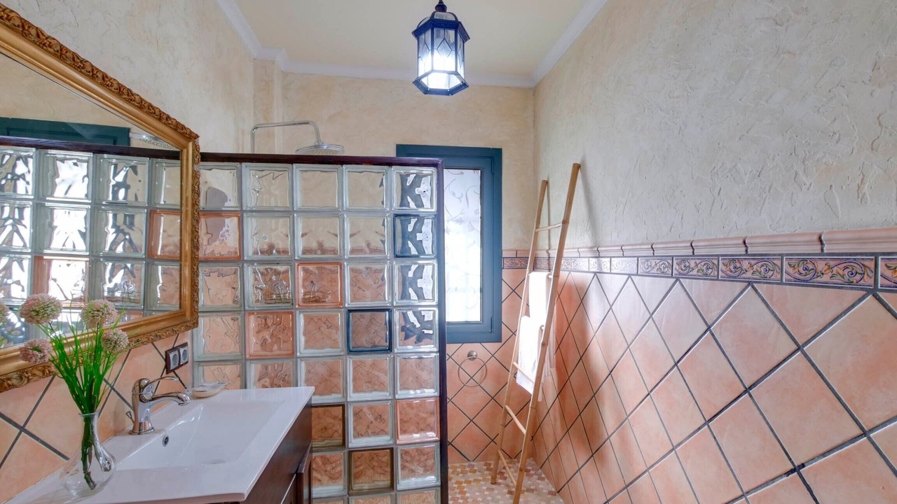 Photo of Bathroom in Inca