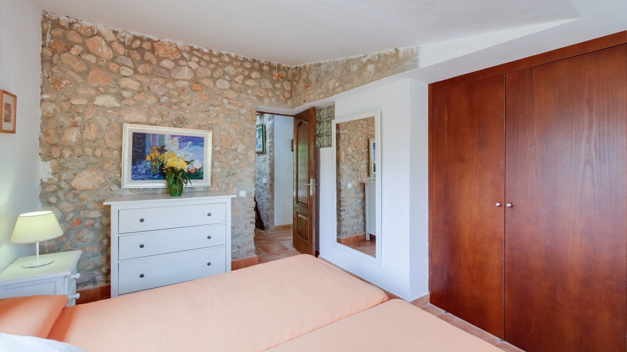 Photo of Bedroom in Inca