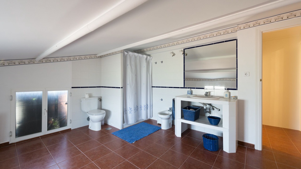 Photo of Bathroom in Peraleda de la Mata