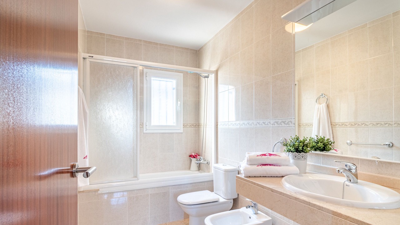 Photo of Bathroom in Empuriabrava