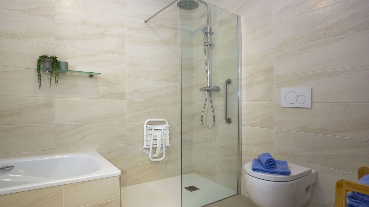 Photo of Bathroom in Alcalali