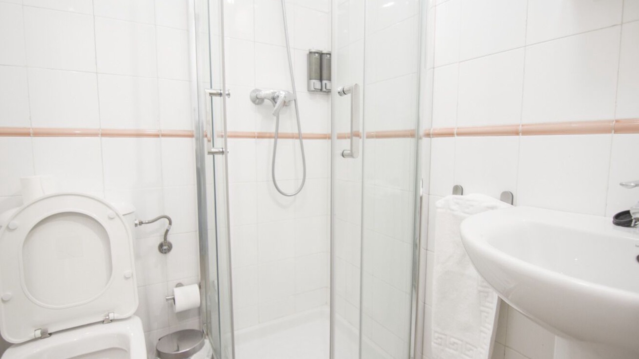Photo of Bathroom in Macarena Tres Huertas-Macarena Cinco