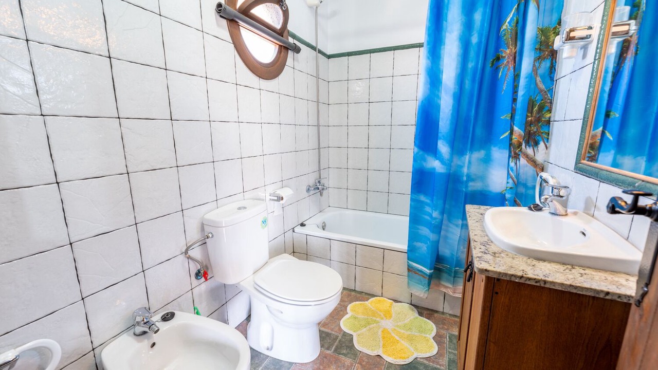 Photo of Bathroom in Torrox