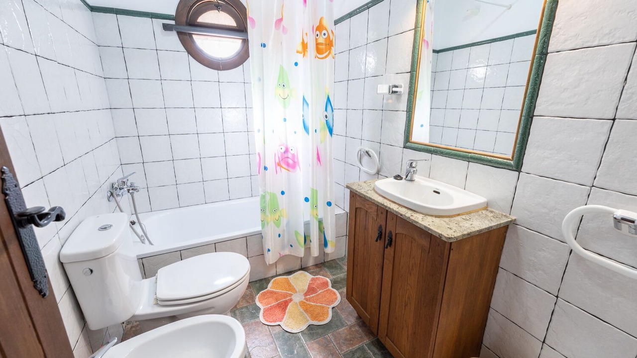 Photo of Bathroom in Torrox