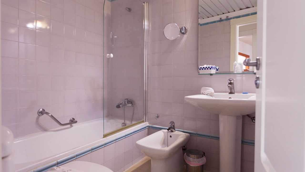 Photo of Bathroom in Chimenea