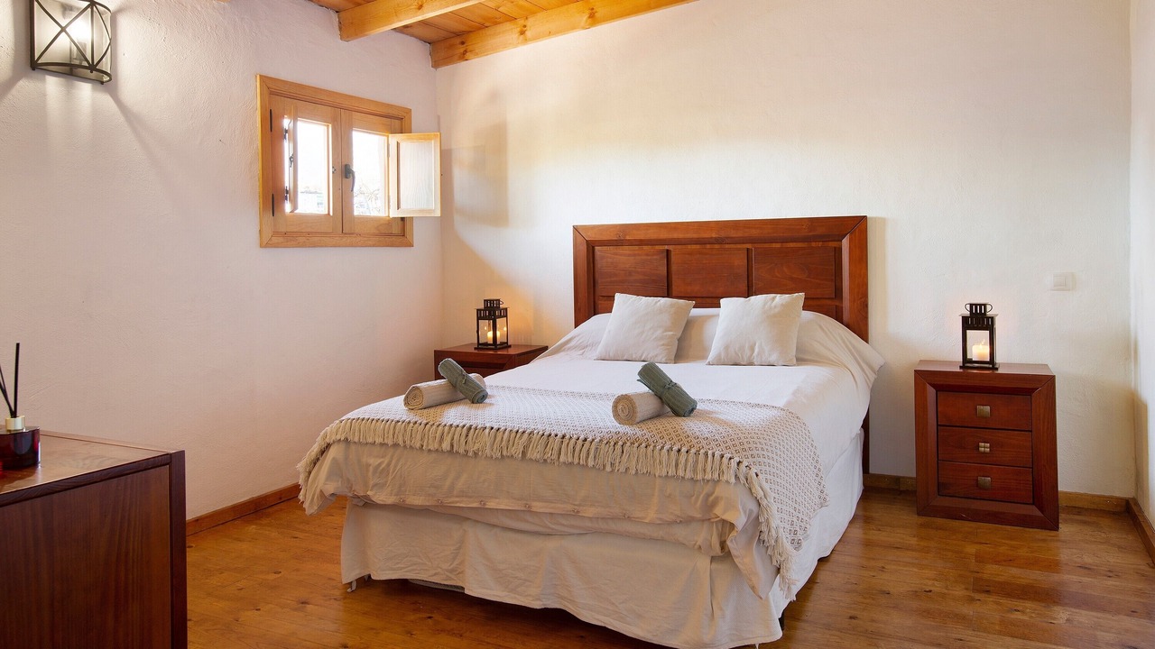Photo of Bedroom in Vega de San Mateo