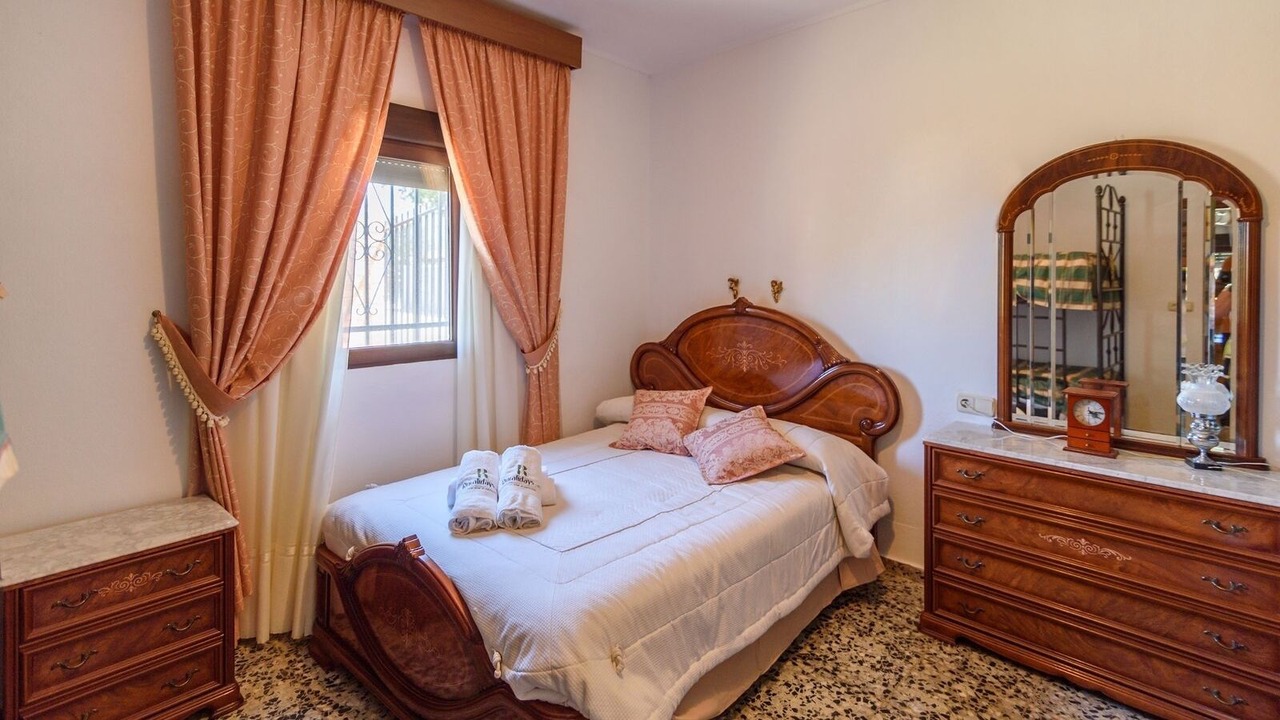 Photo of Bedroom in Canete la Real