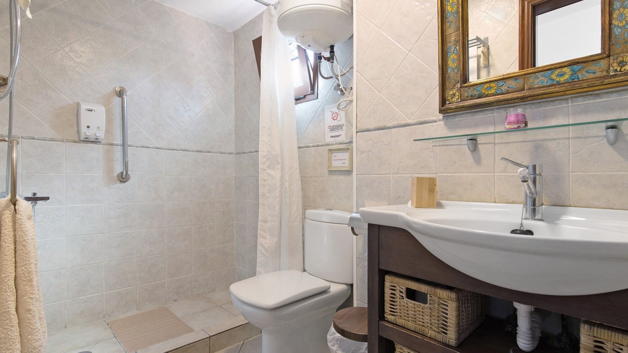 Photo of Bathroom in Valsequillo de Gran Canaria