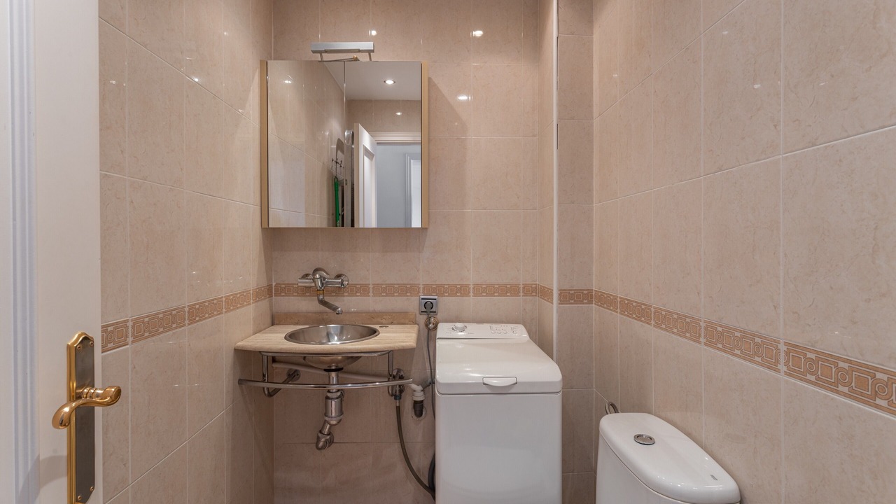 Photo of Bathroom in Nerja City Centre