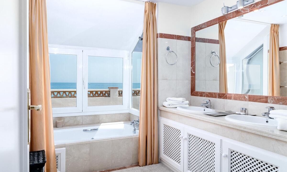 Photo of Bathroom in Bahia de Casares
