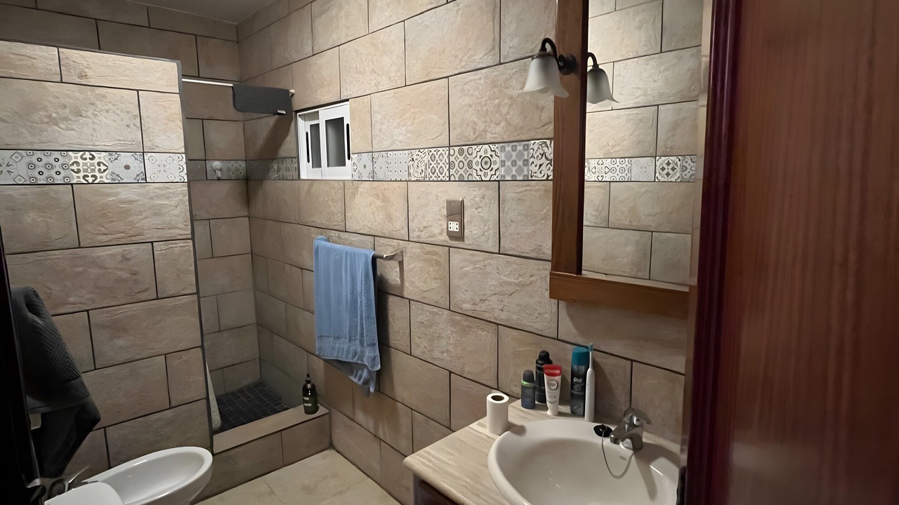 Photo of Bathroom in Algarinejo
