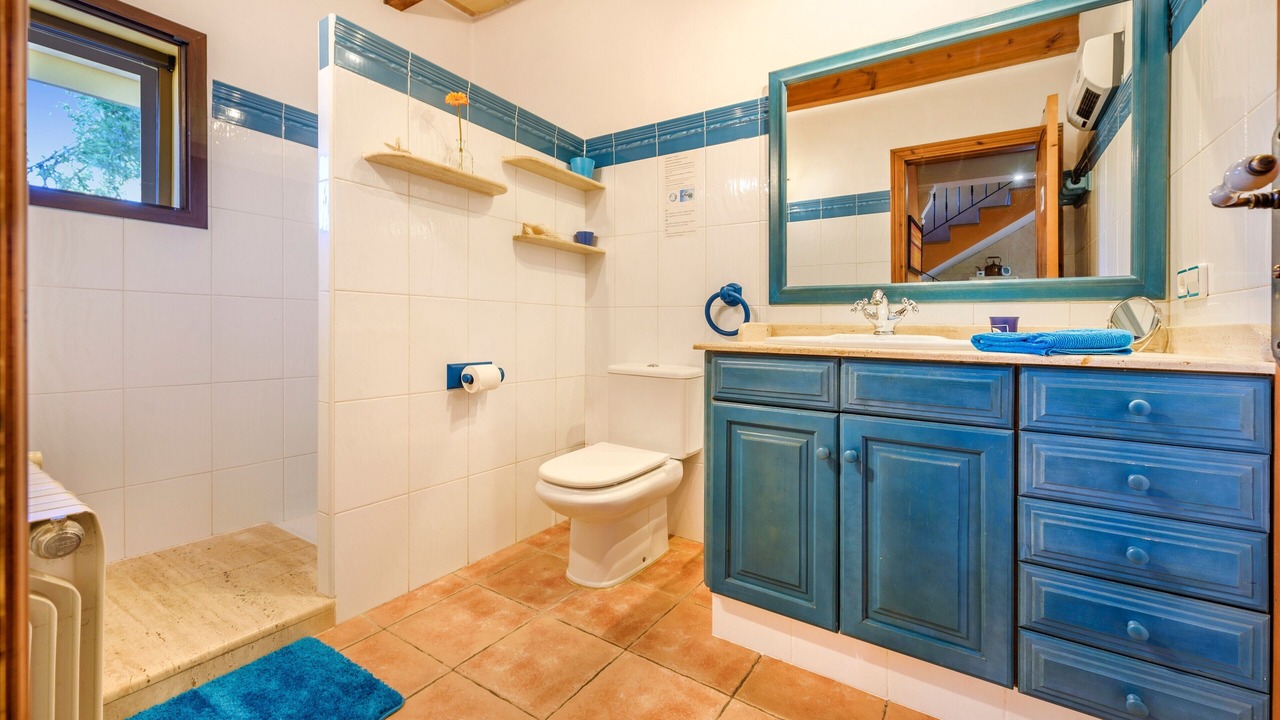 Photo of Bathroom in Inca