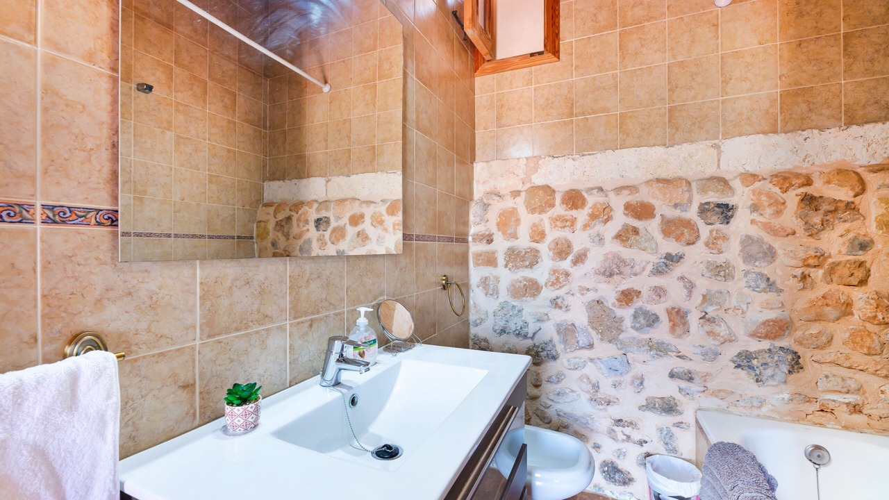 Photo of Bathroom in Inca