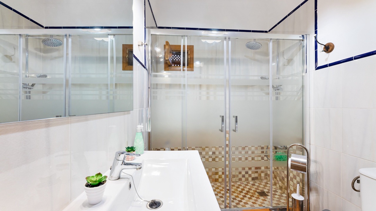 Photo of Bathroom in Inca
