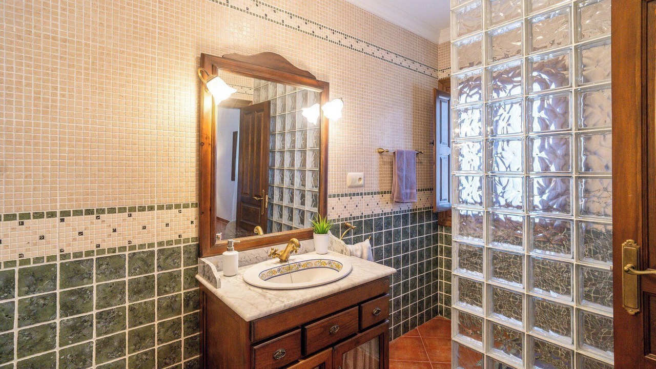 Photo of Bathroom in Almogia