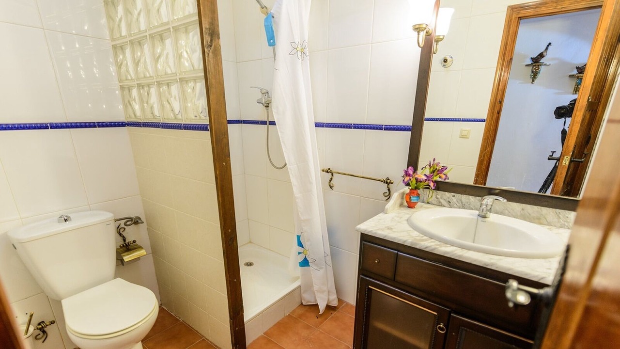 Photo of Bathroom in Zagrilla
