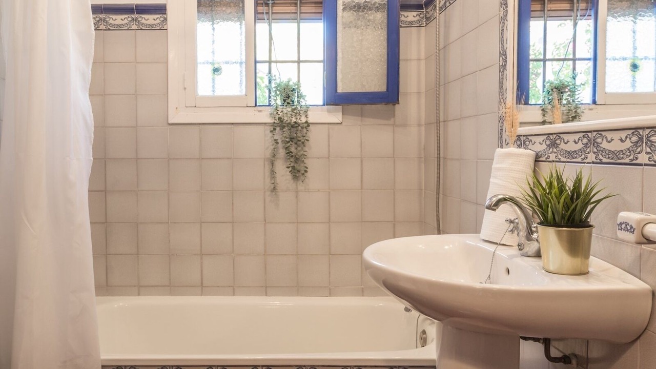 Photo of Bathroom in Frigiliana