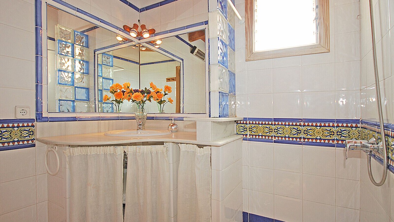 Photo of Bathroom in Inca