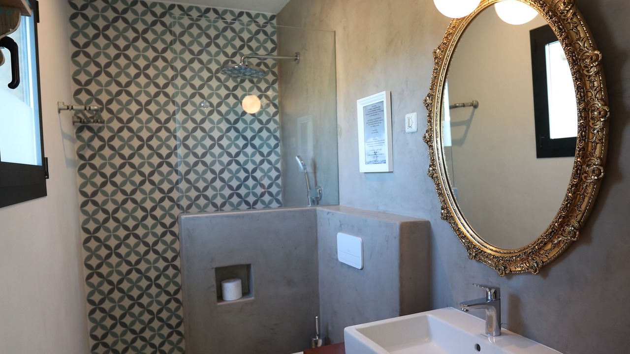 Photo of Bathroom in Triquivijate