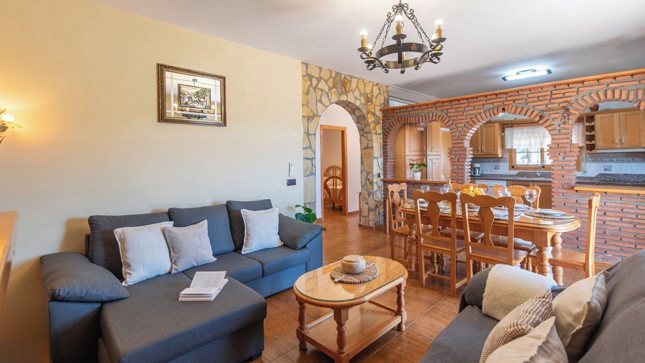 Photo of Livingroom in Sayalonga