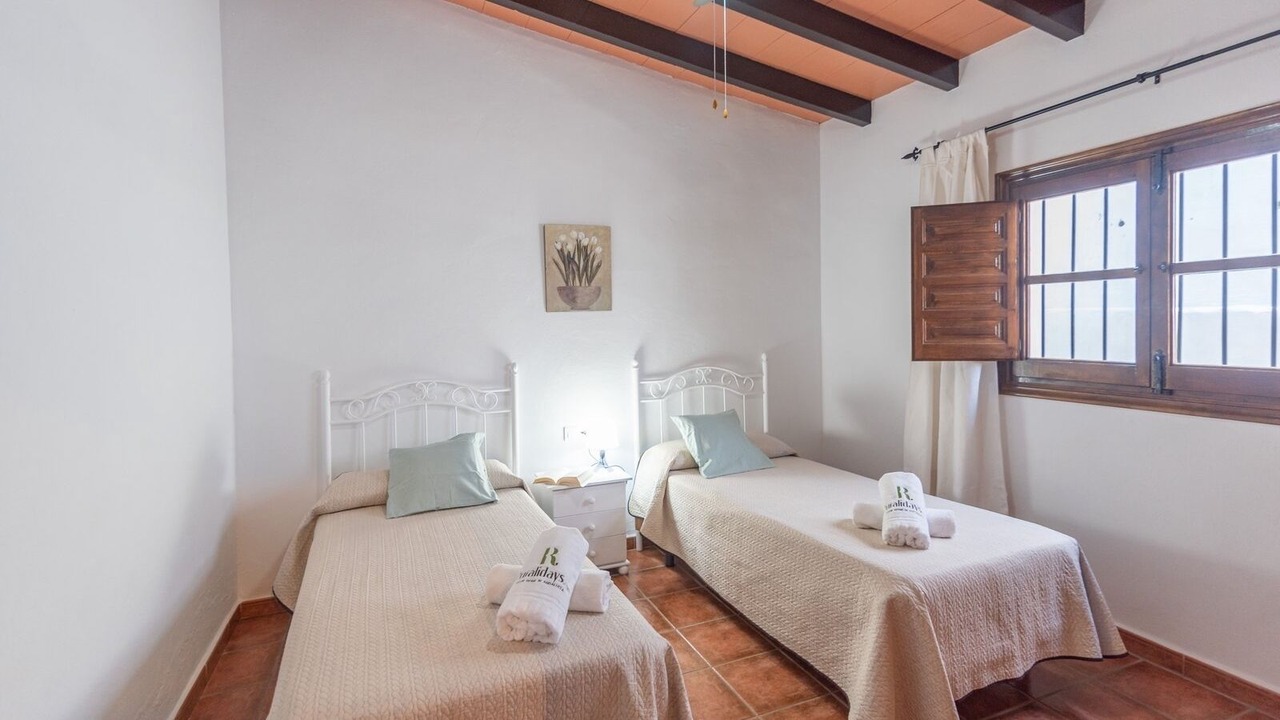 Photo of Bedroom in Benagalbon