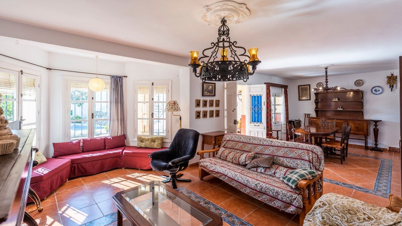 Photo of Livingroom in Macharaviaya