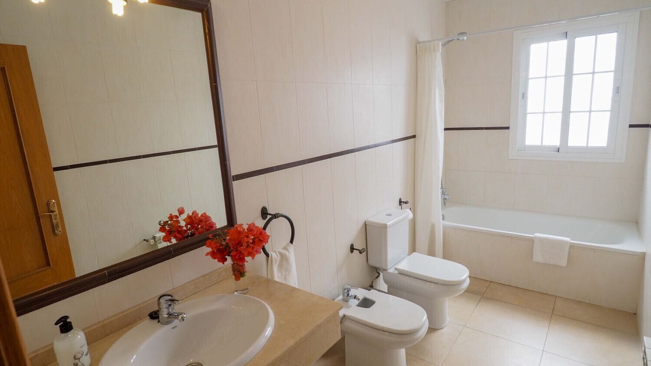 Photo of Bathroom in Chimenea