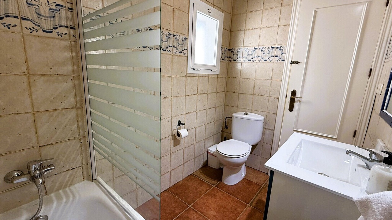 Photo of Bathroom in Chimenea