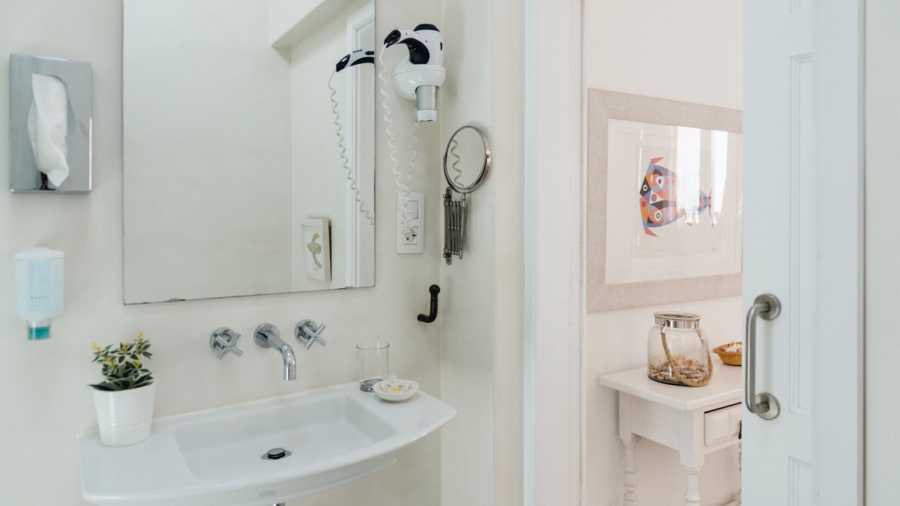 Photo of Bathroom in El Golfo