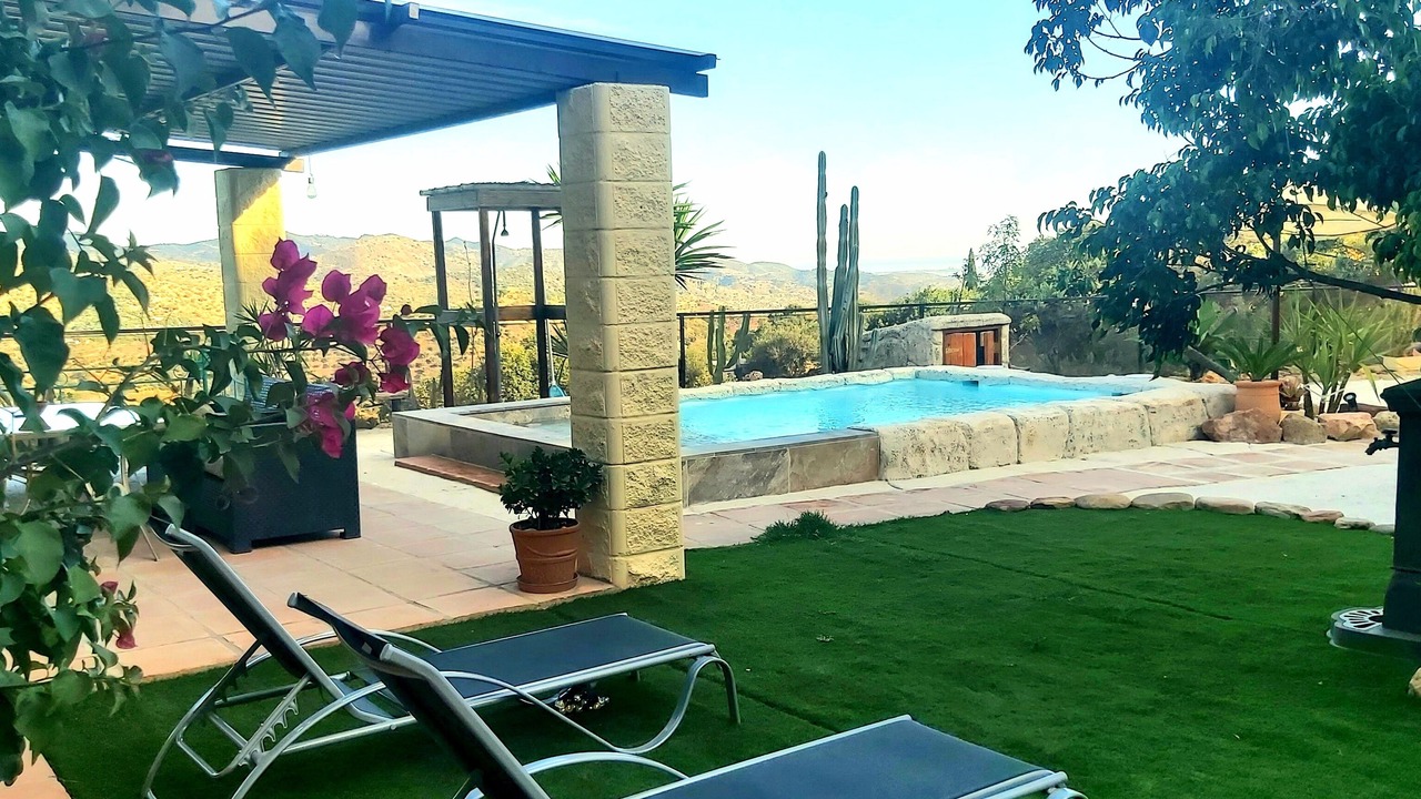 Photo of Outdoor in Almogia