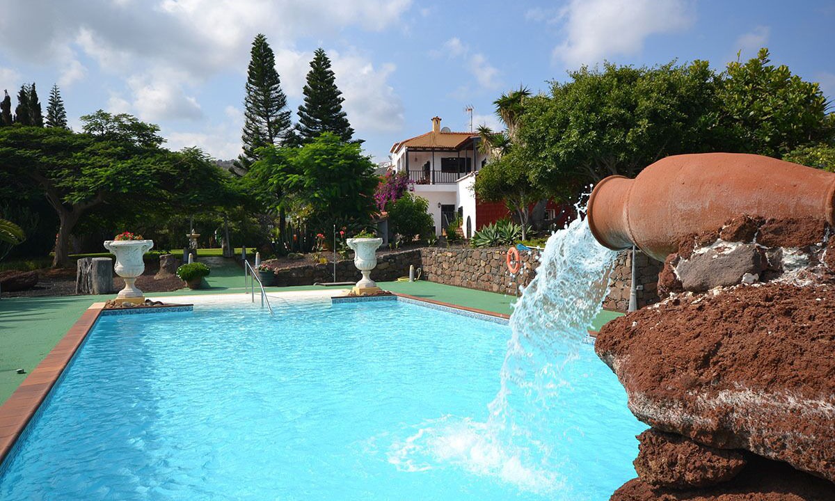 Photo of Outdoor in Moya