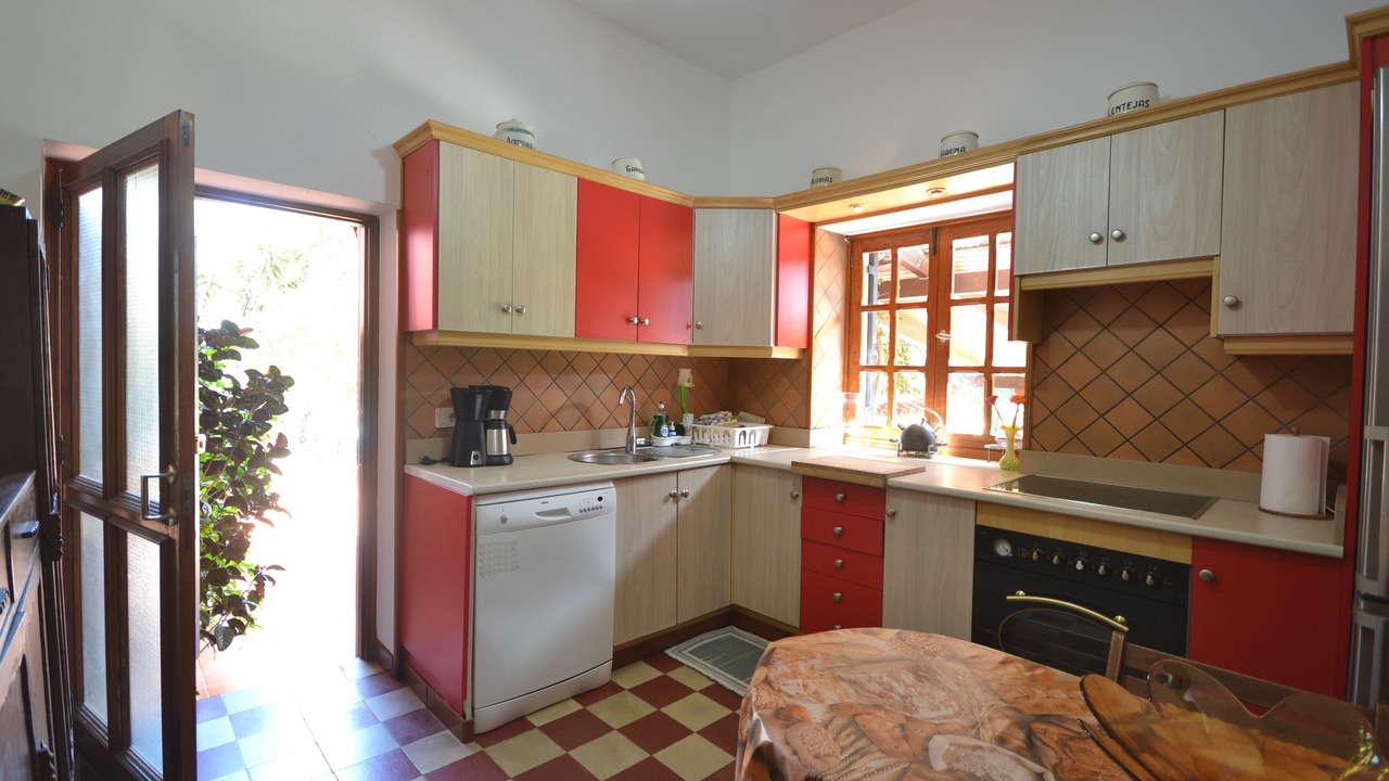Photo of Kitchen in Moya