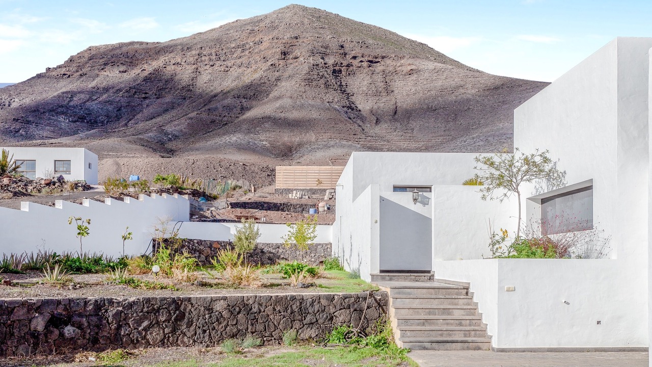 Photo of Outdoor in Tetir