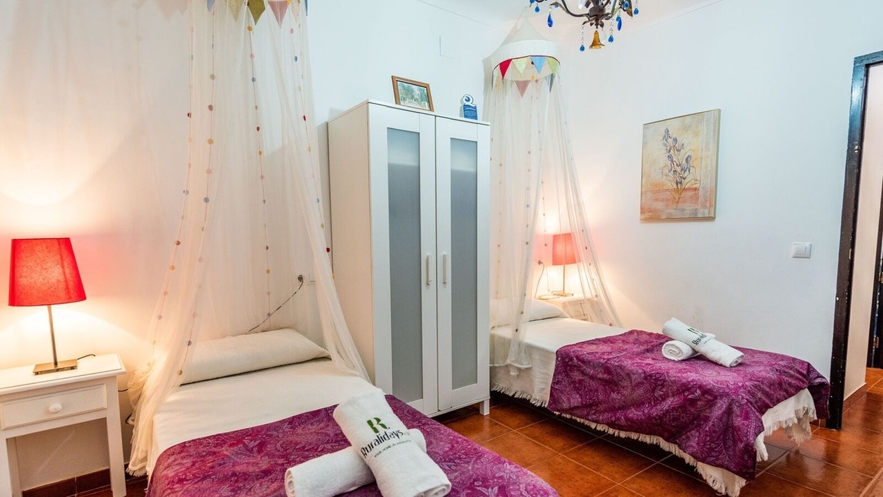 Photo of Bedroom in Encinas Reales