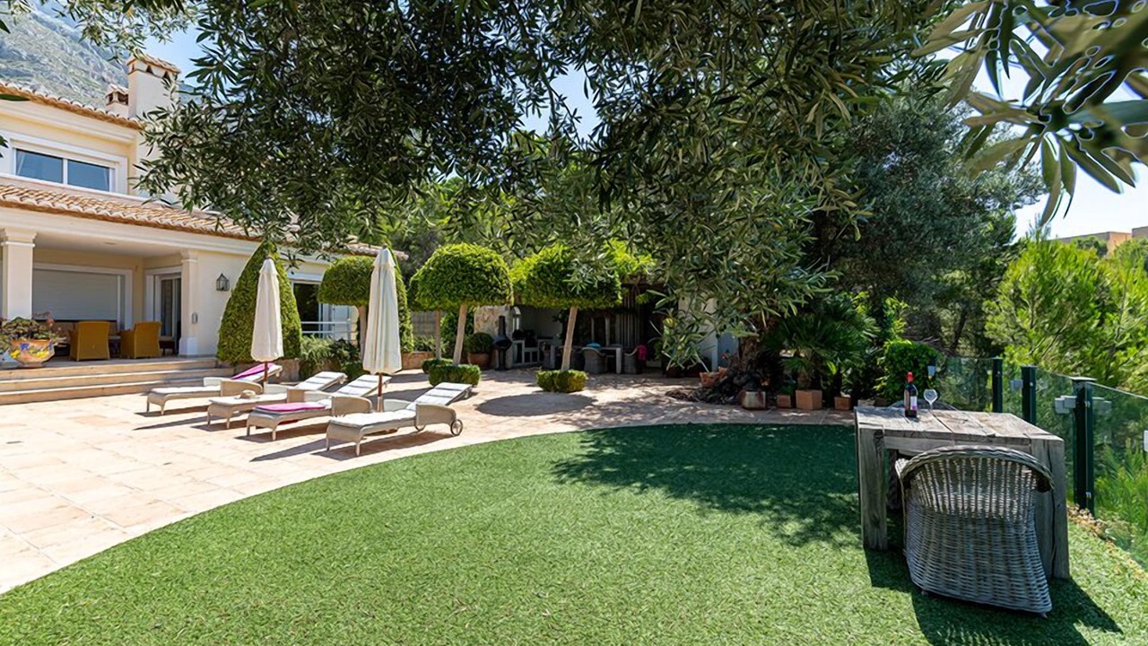 Photo of Outdoor in Bernia