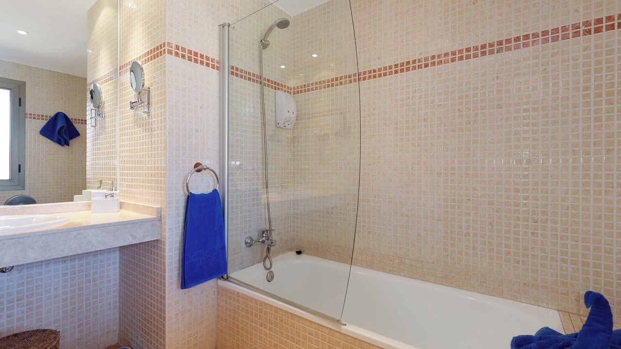 Photo of Bathroom in Costa de Antigua