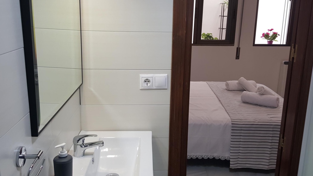 Photo of Bathroom in La Trinidad-San Juan y Todos los Santos
